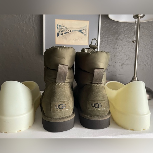 UGG classic maxi toggle boots - Picture 6 of 8
